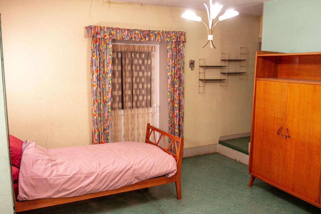Le Loup Qui Dort Bed & Breakfast Longwy-sur-le-Doubs Екстериор снимка